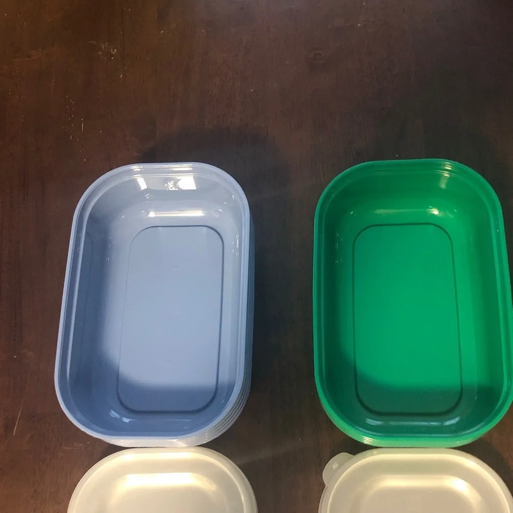 🥤 Room Essentials Reusable Plastic Food Storage Containers Set (9)